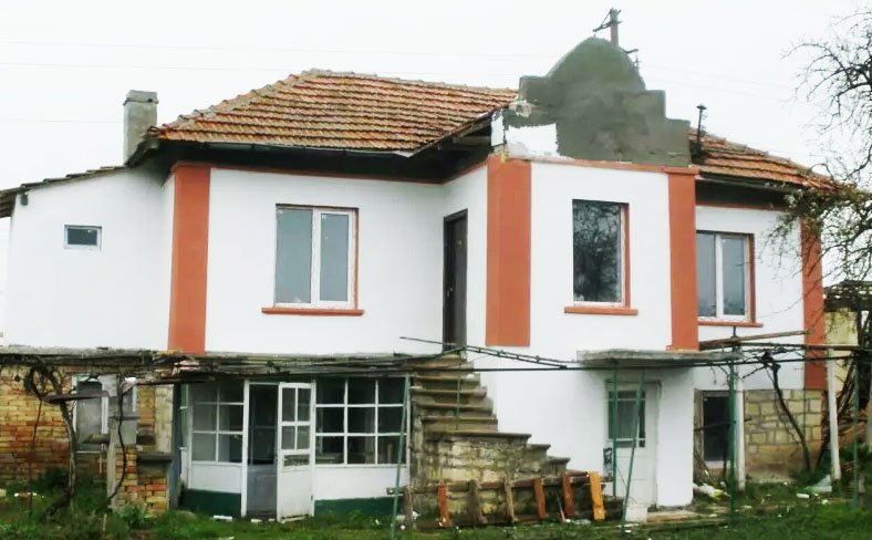 Купить дом в Болгарии можно за 8700 Евро